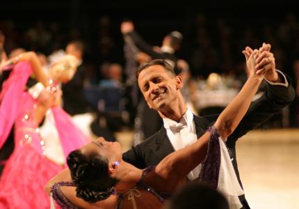 ples etiketa - ako sa obliecť na ples